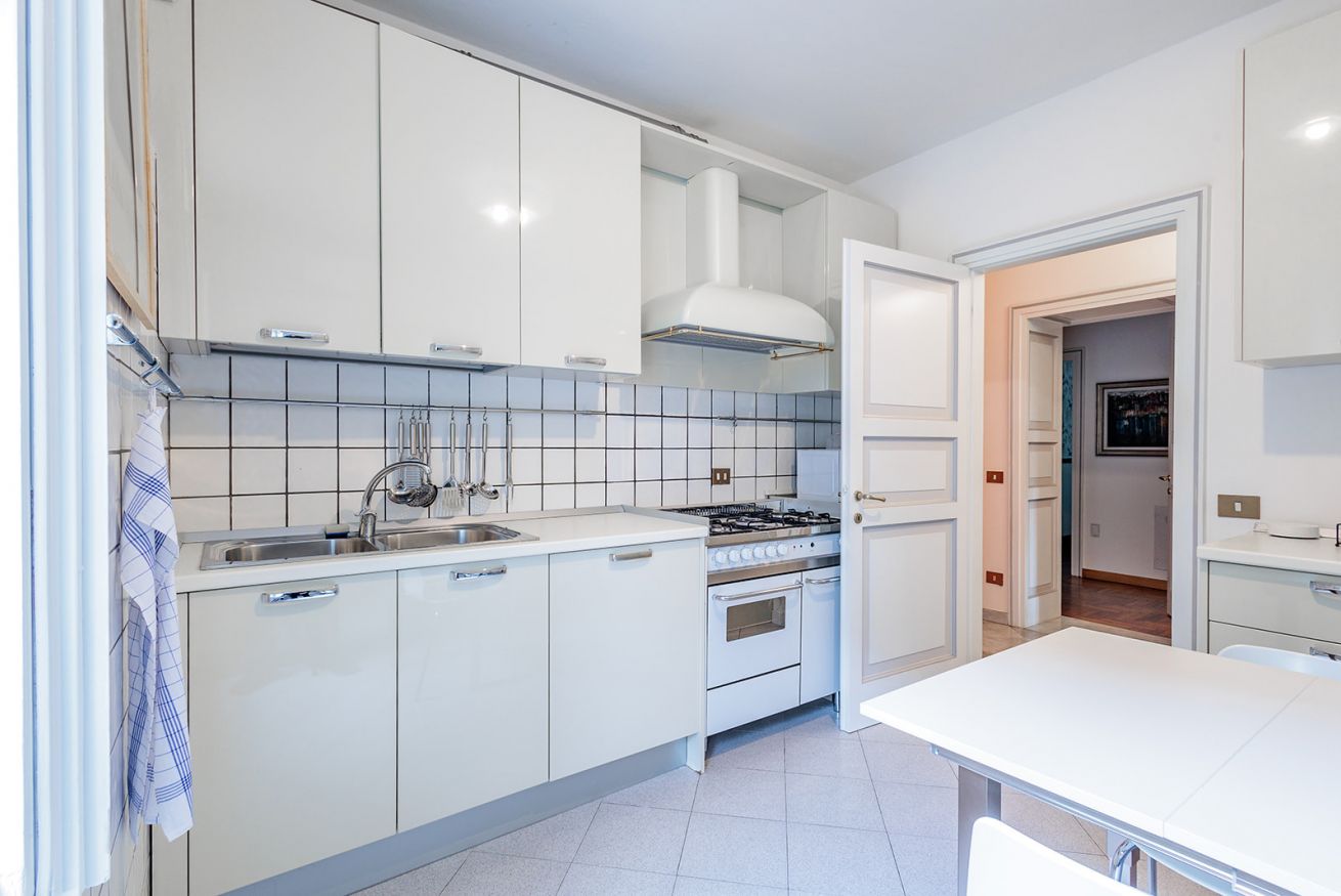 liberty villa appartamento Bergamo casa vacanze cucina